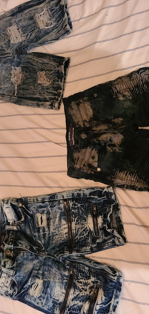 3 PIECE BOYS SHORTS SIZE 5